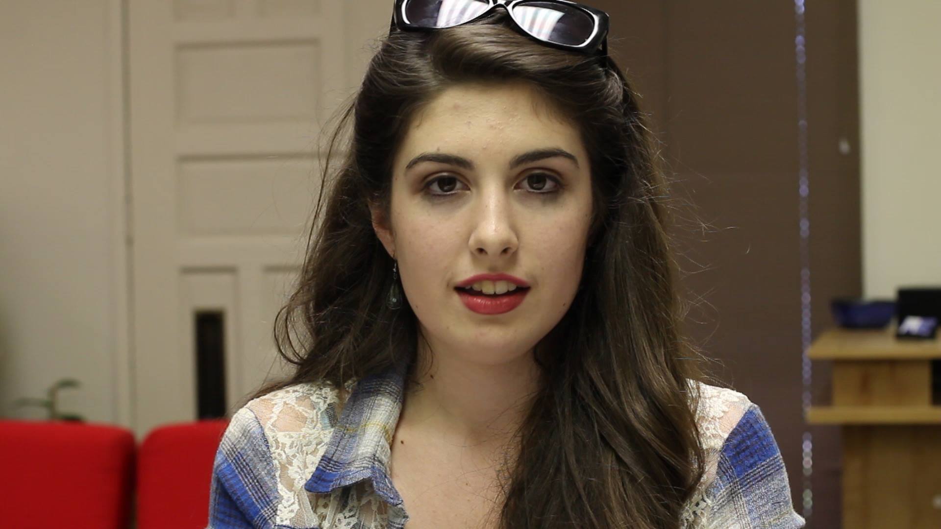Valerie plays Stacey, the dumbest girl ever, in 'What Not to Do In An Interview'