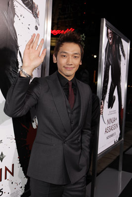 Rain at event of Ninja Assassin (2009)