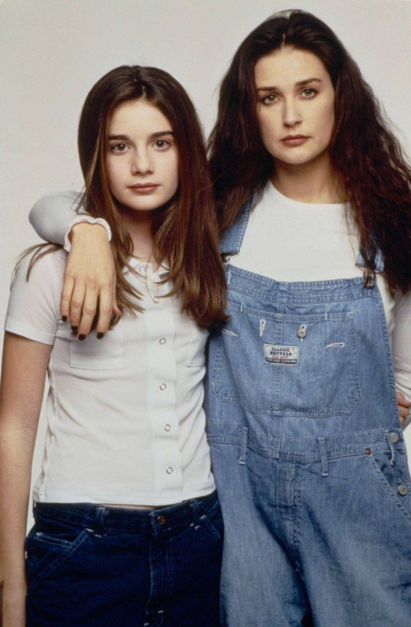 Still of Demi Moore and Gaby Hoffmann in Now and Then (1995)