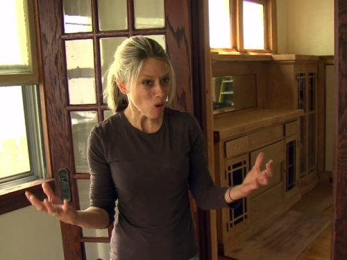 Still of Nicole Curtis in Rehab Addict (2010)