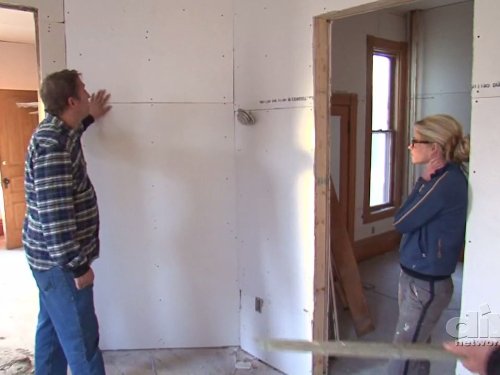 Still of Nicole Curtis in Rehab Addict (2010)