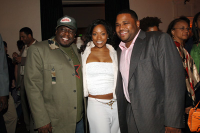 Anthony Anderson, Cedric the Entertainer and Kellita Smith at event of King's Ransom (2005)