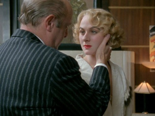 Still of Jonathan Coy and Niamh Cusack in Agatha Christie's Poirot (1989)