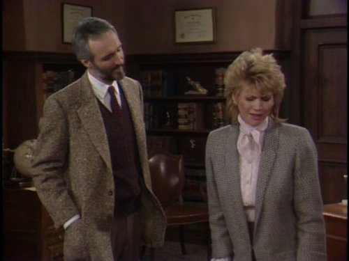 Still of Michael Gross and Markie Post in Night Court (1984)