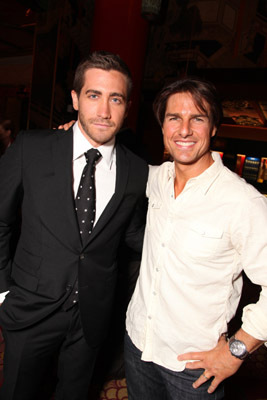 Tom Cruise and Jake Gyllenhaal at event of Persijos princas: laiko smiltys (2010)