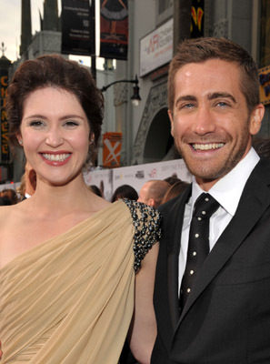 Jake Gyllenhaal and Gemma Arterton at event of Persijos princas: laiko smiltys (2010)