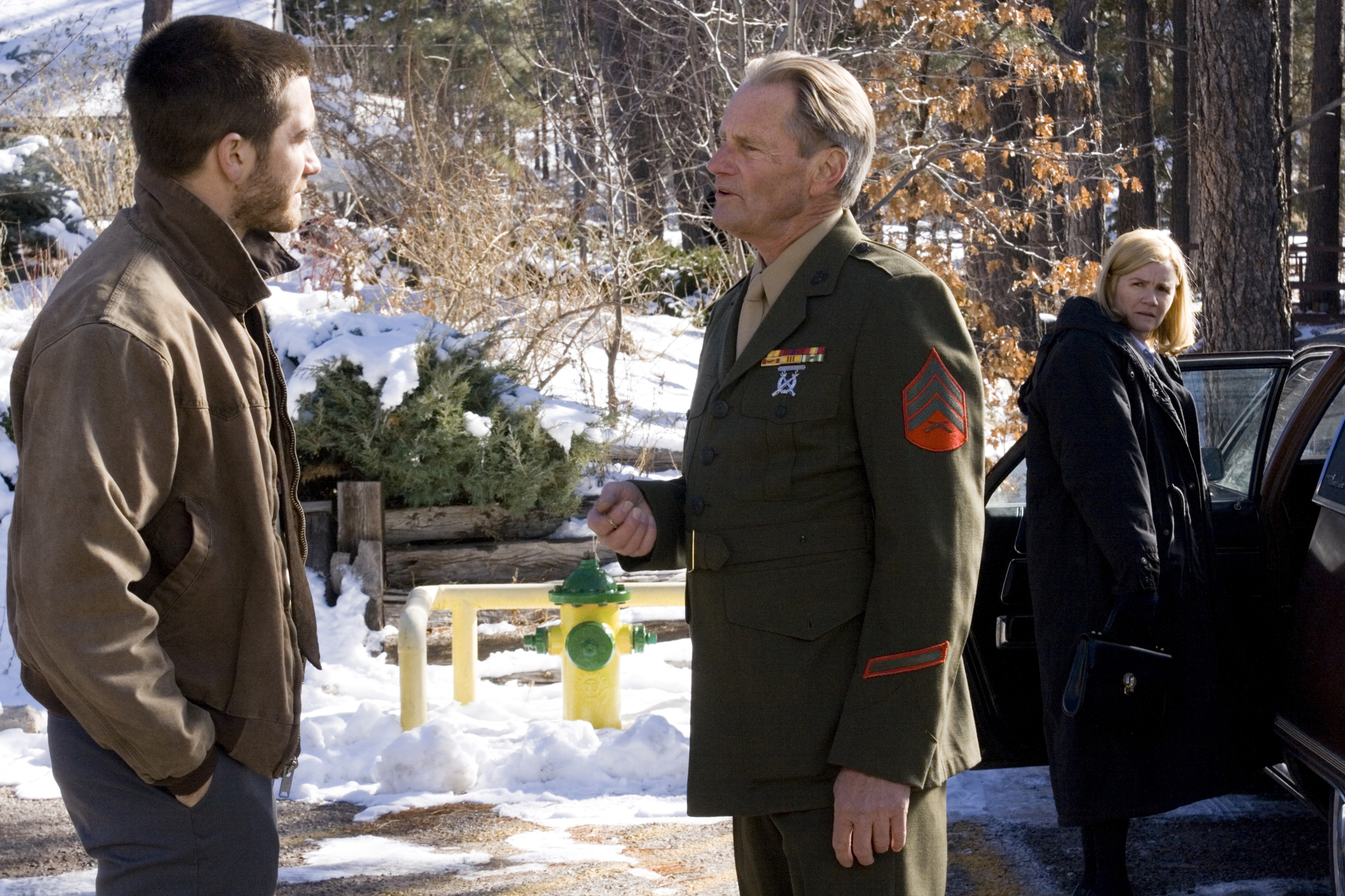 Still of Sam Shepard, Mare Winningham and Jake Gyllenhaal in Broliai (2009)