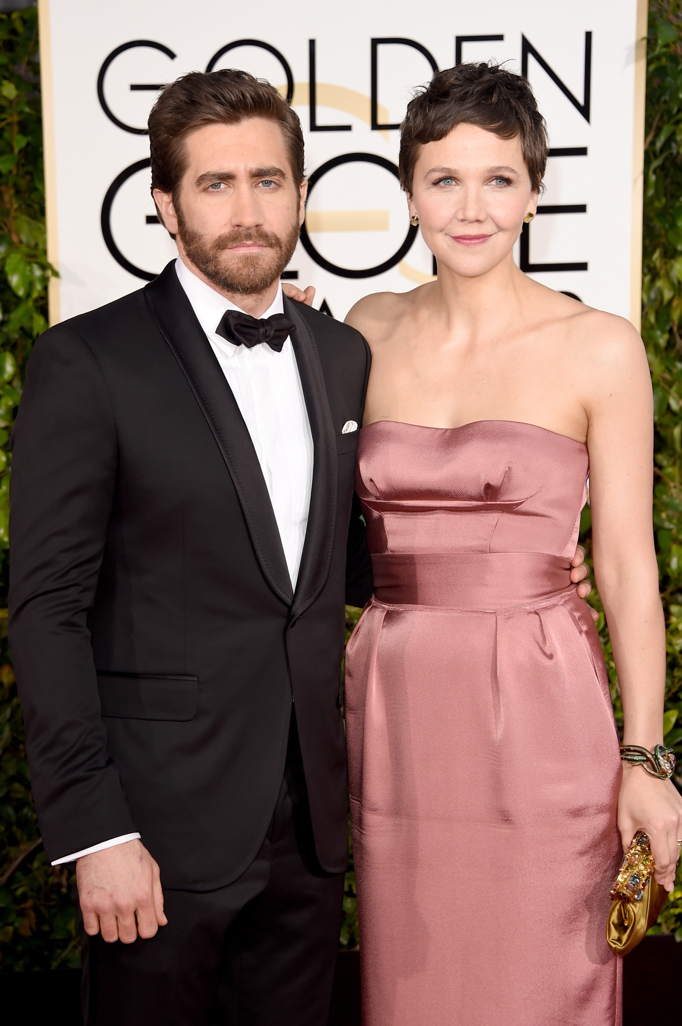 Jake Gyllenhaal and Maggie Gyllenhaal at event of 72nd Golden Globe Awards (2015)