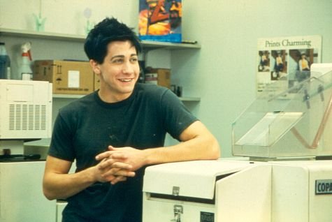 Still of Jake Gyllenhaal in Lovely & Amazing (2001)