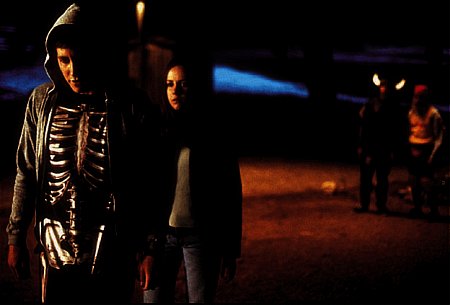Still of Jake Gyllenhaal, Jena Malone and Holmes Osborne in Donnie Darko (2001)