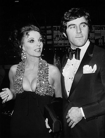 299-115 JOAN COLLINS AND HER HUSBAND, ANTHONY NEWLY, AT THE AMERICAN PREMIERE OF THE FILM, 