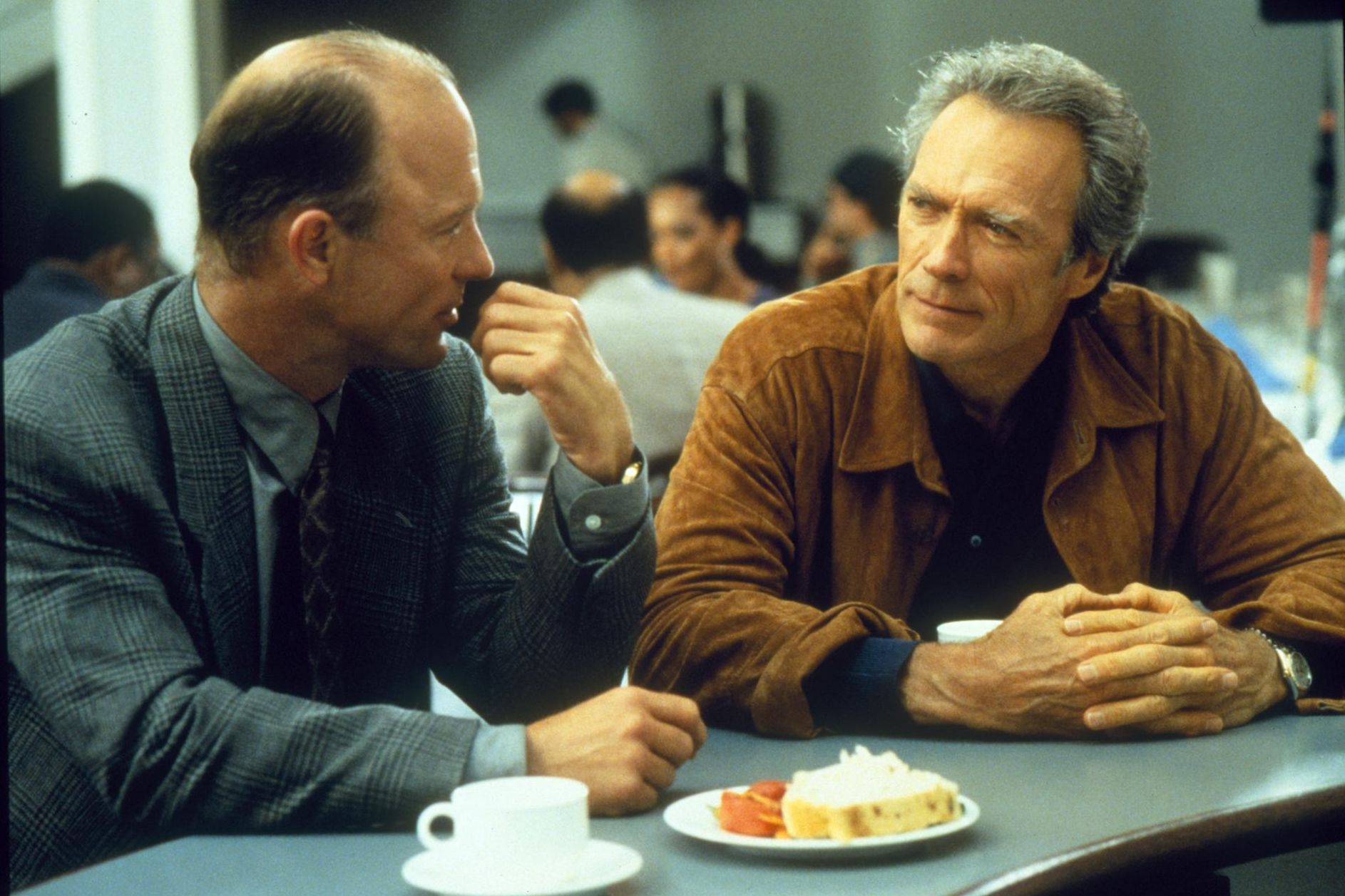 Still of Clint Eastwood and Ed Harris in Absolute Power (1997)