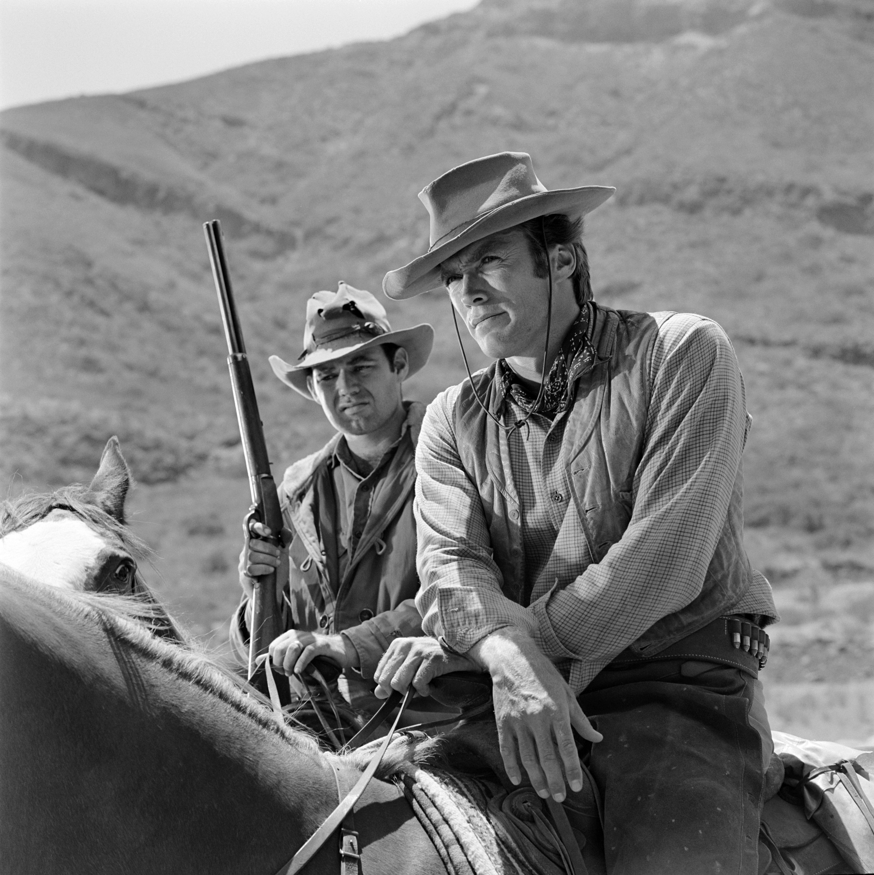 Still of Clint Eastwood in Rawhide (1959)