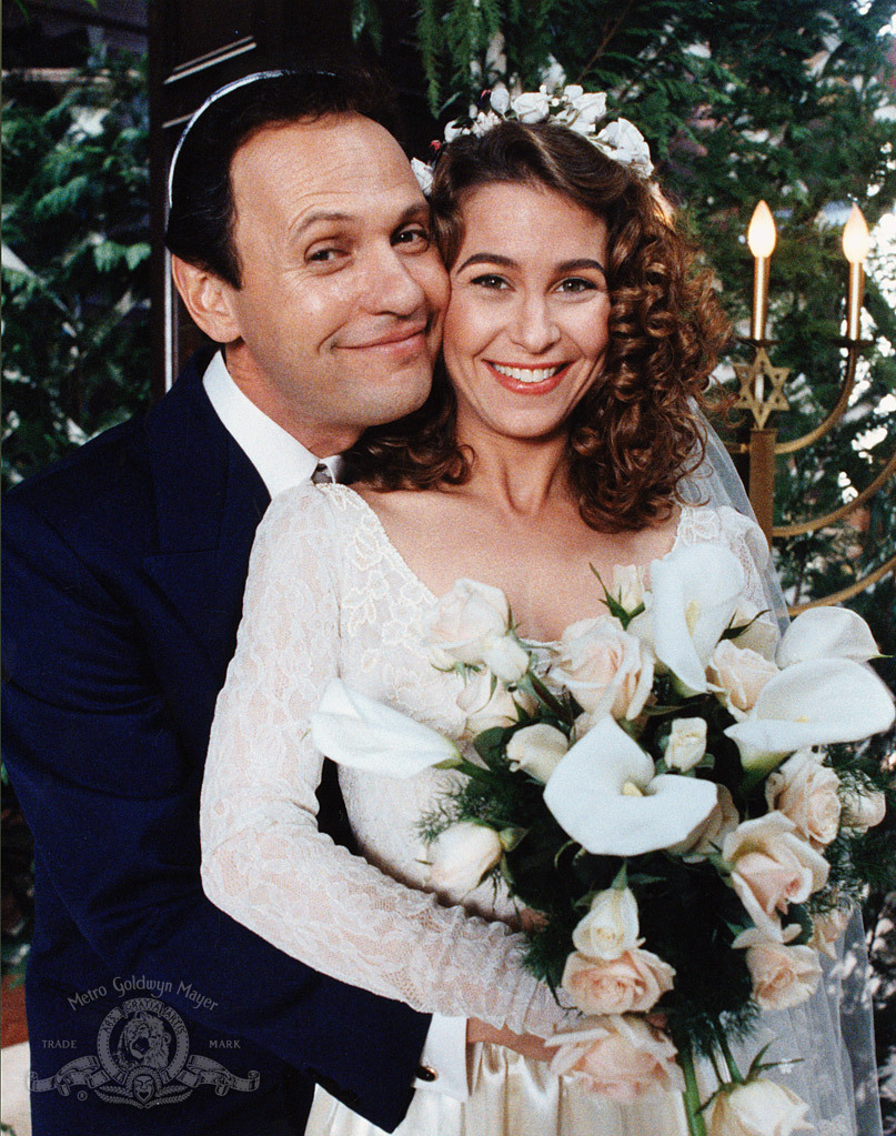 Still of Billy Crystal and Julie Warner in Mr. Saturday Night (1992)