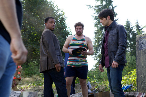 Still of Brad William Henke, Russell Hornsby and David Giuntoli in Grimm (2011)