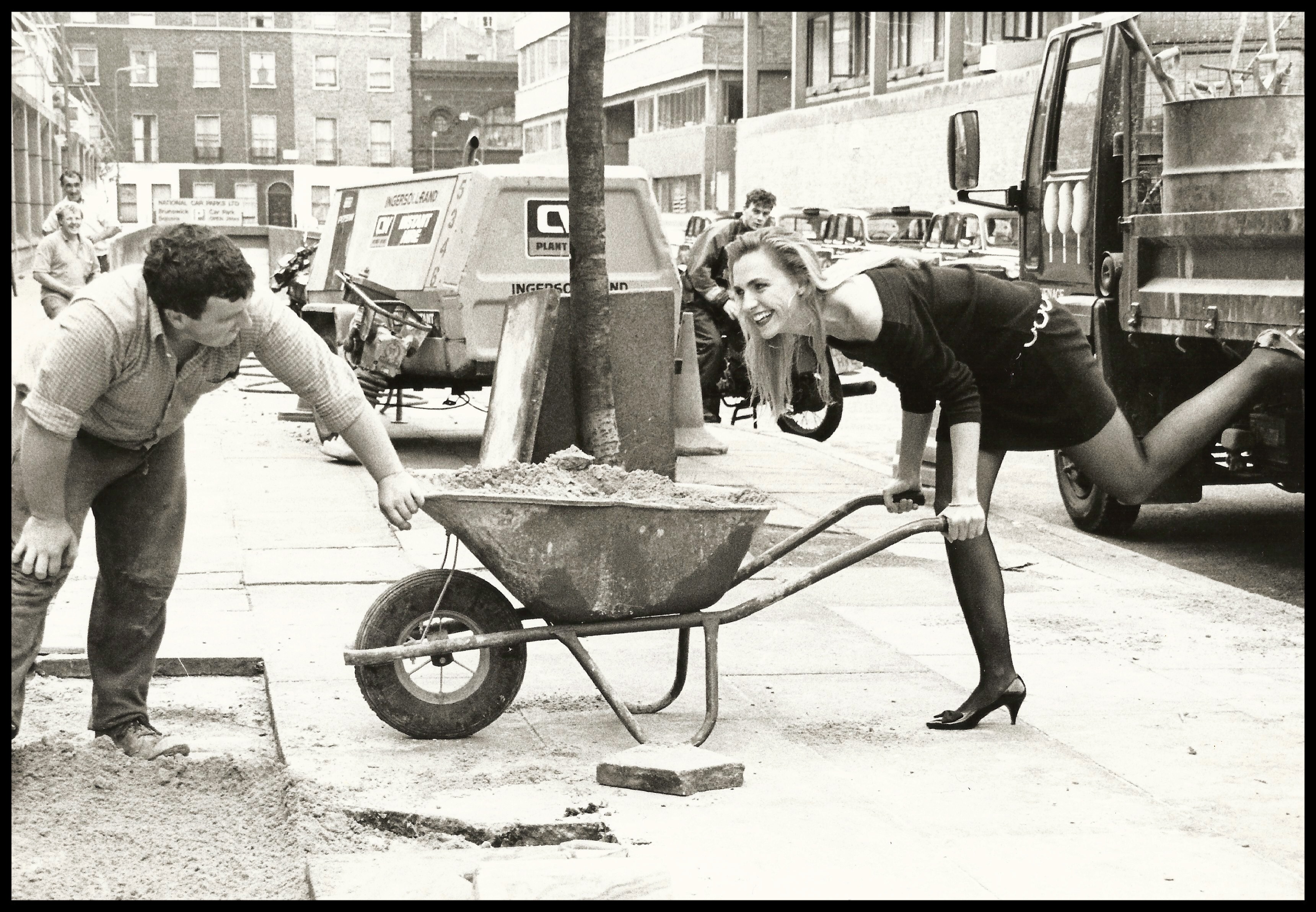 Professional Model and Actress JoAnn Bush / SAG-AFTRA (*Photo taken in London, England...)