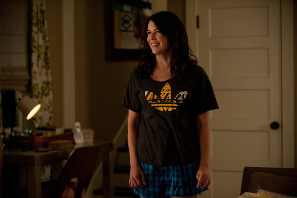 Still of Lauren Graham in Go On: Dinner Takes All (2012)