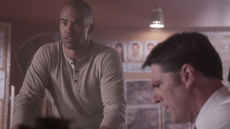 Still of Thomas Gibson and Shemar Moore in Nusikalstami protai (2005)