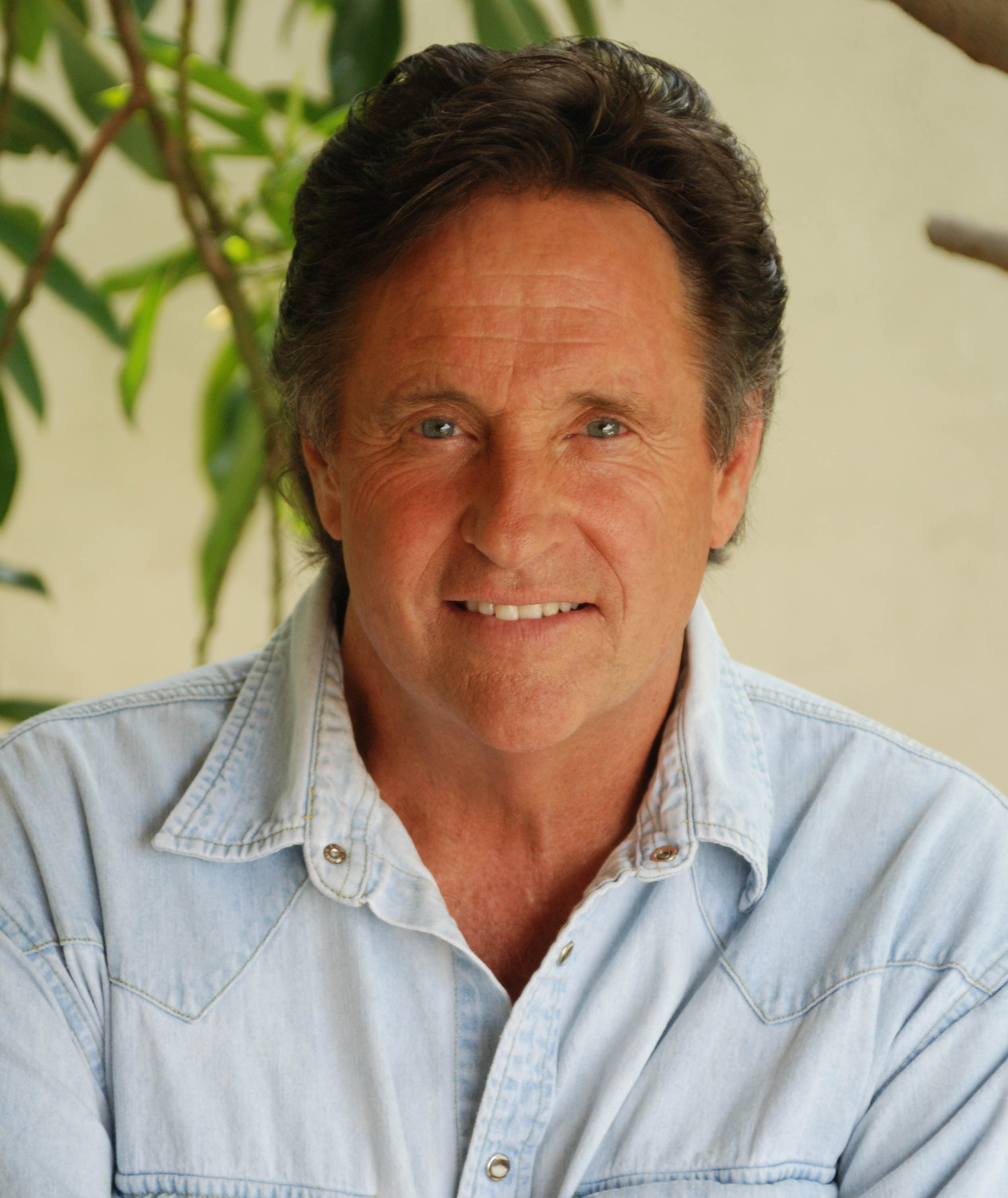 Robert Hays