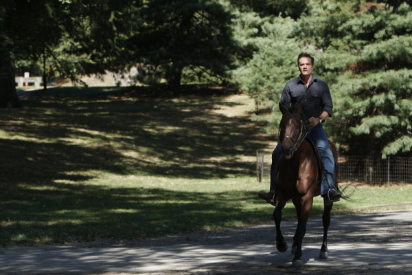 Still of Tim DeKay in Aferistas (2009)