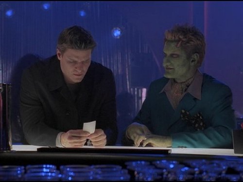 Still of David Boreanaz and Andy Hallett in Angelas (1999)