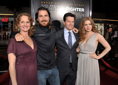 Mark Wahlberg, Christian Bale, Amy Adams and Melissa Leo at event of Kovotojas (2010)