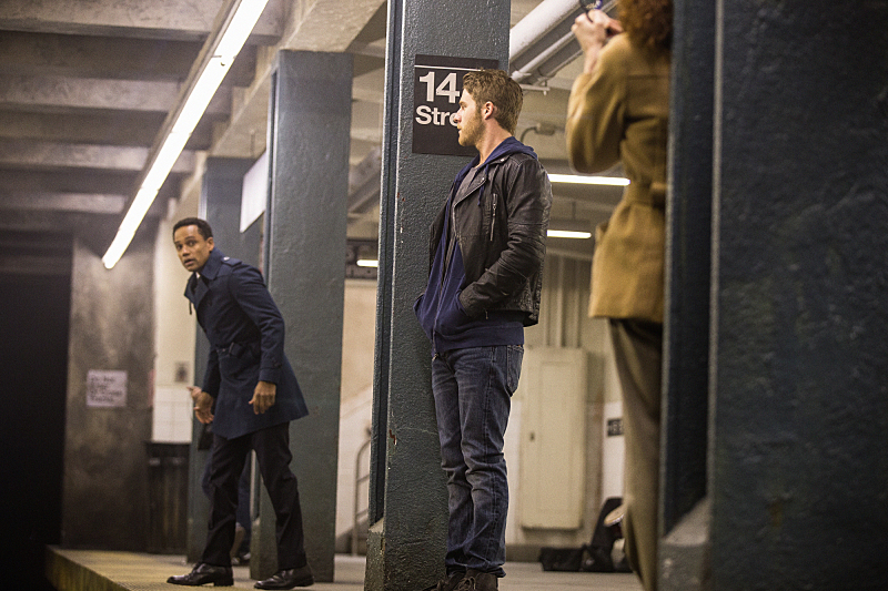 Hill Harper and Jake McDorman in Limitless (2015)