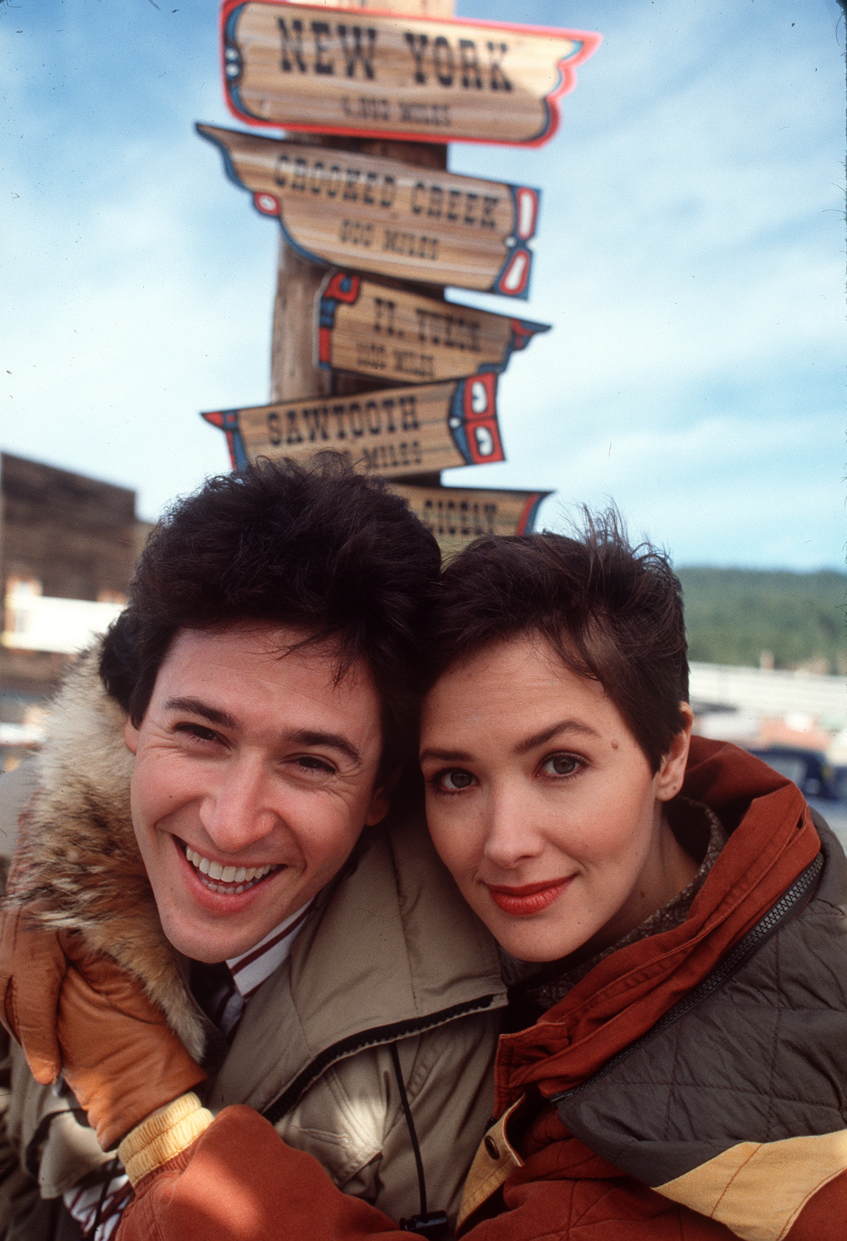 Still of Rob Morrow and Janine Turner in Northern Exposure (1990)