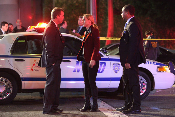 Still of Maria Bello, Tim Griffin and Damon Gupton in Prime Suspect (2011)