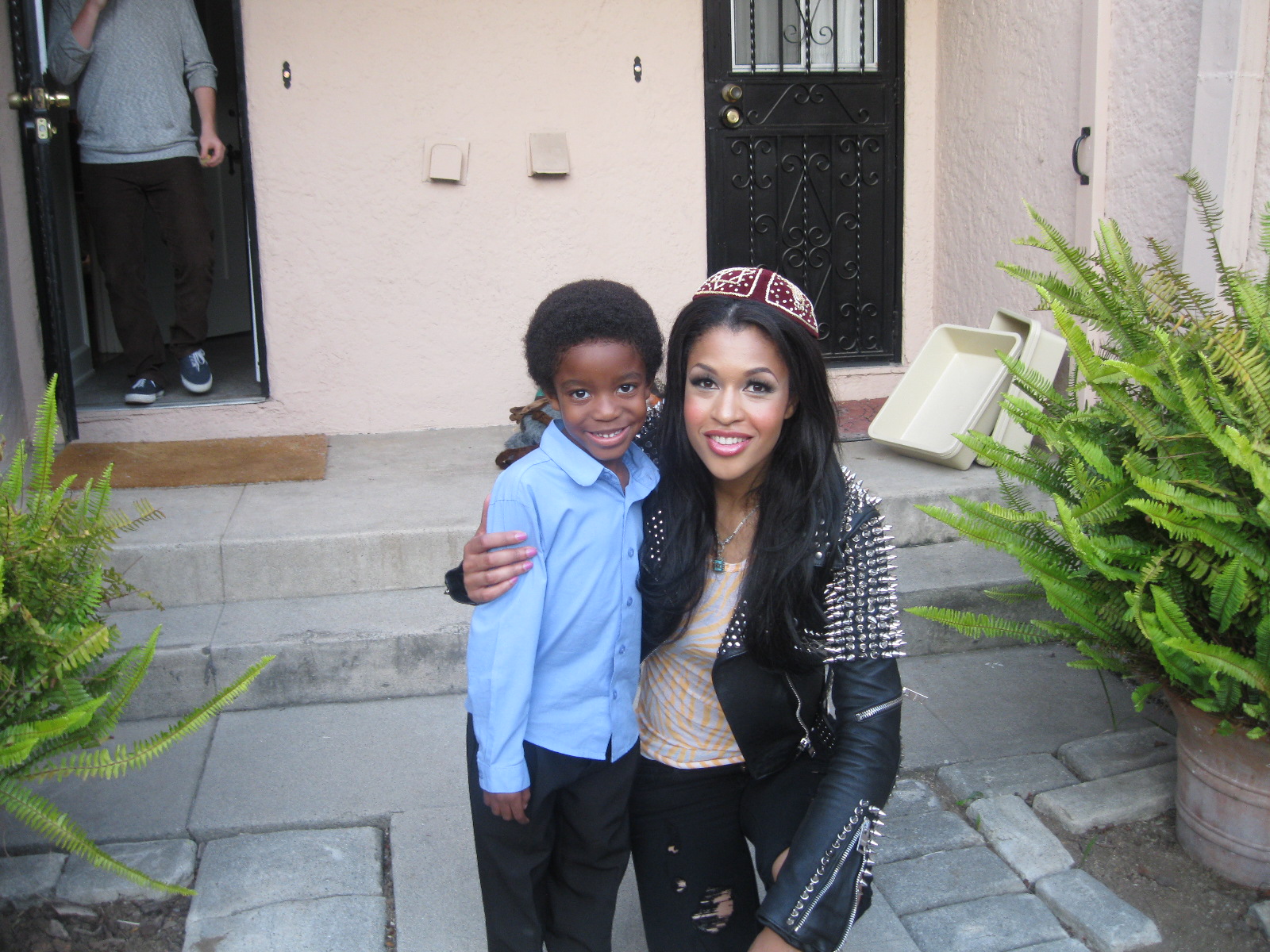Alex with Kali Hawk from Bridesmaids and Couples Retreat