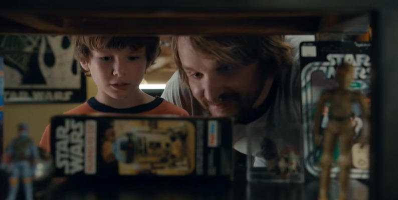 Still from Star Wars Kraft Macaroni & Cheese Commercial, with Lenny Jacobson