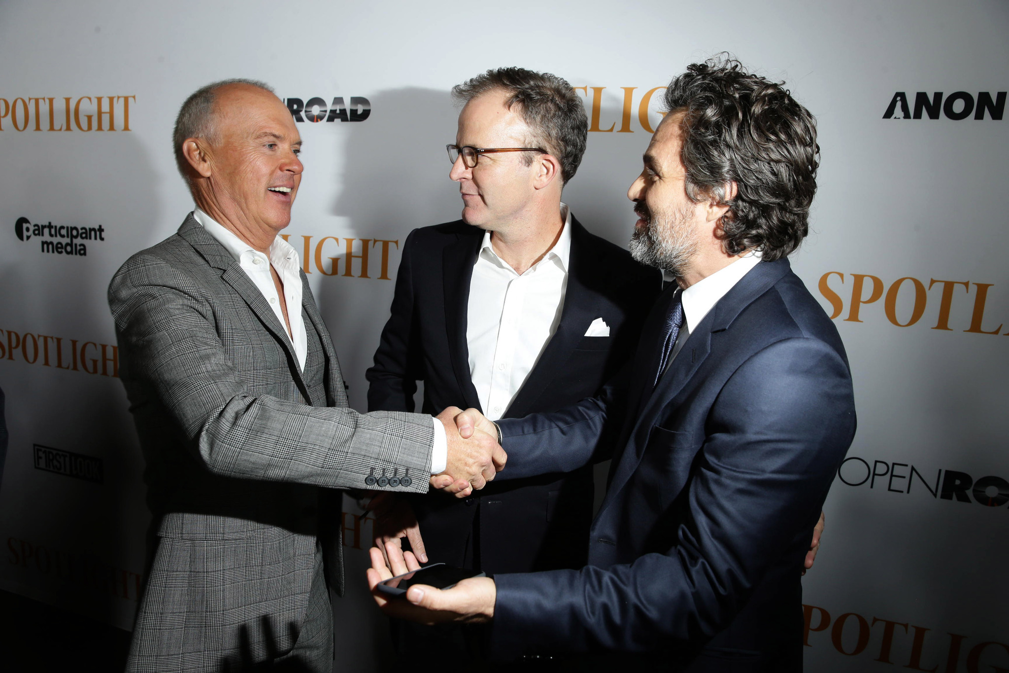Michael Keaton, Tom McCarthy and Mark Ruffalo at event of Sensacija (2015)