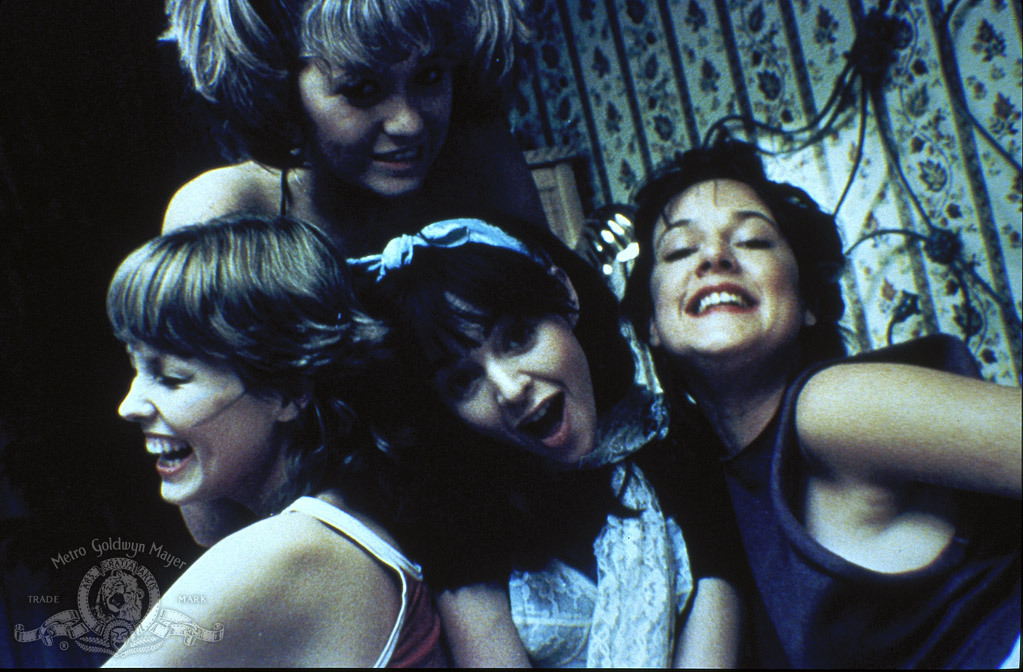 Still of Michelle Meyrink, Elizabeth Daily, Deborah Foreman and Heidi Holicker in Valley Girl (1983)