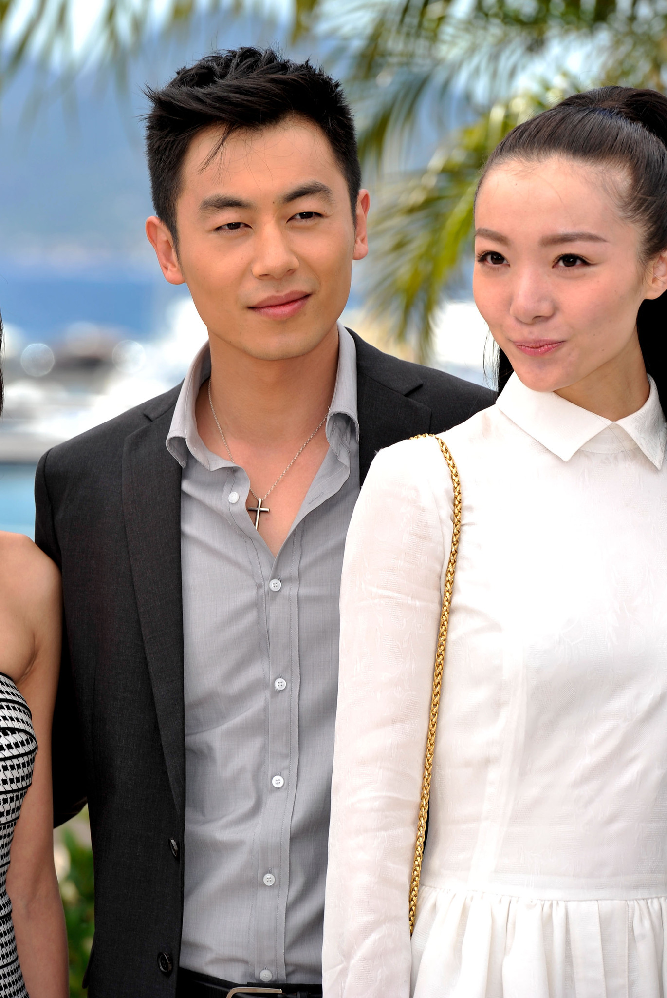 Yawen Zhu and Xi Qi at event of Fu cheng mi shi (2012)