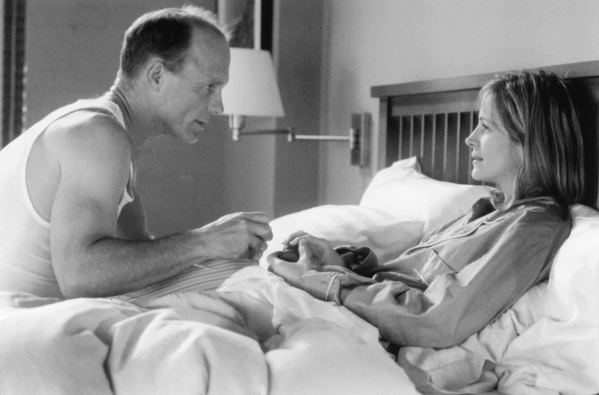 Still of Julia Roberts and Ed Harris in Stepmom (1998)