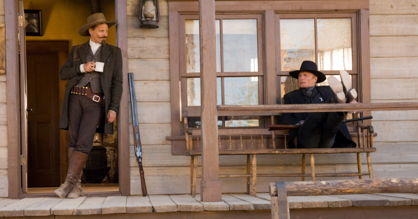 Still of Ed Harris and Viggo Mortensen in Appaloosa (2008)