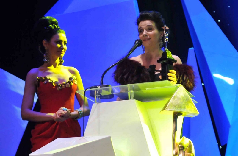 Arwa Gouda & Juliette Binoche at the 34th Cairo International Film Festival