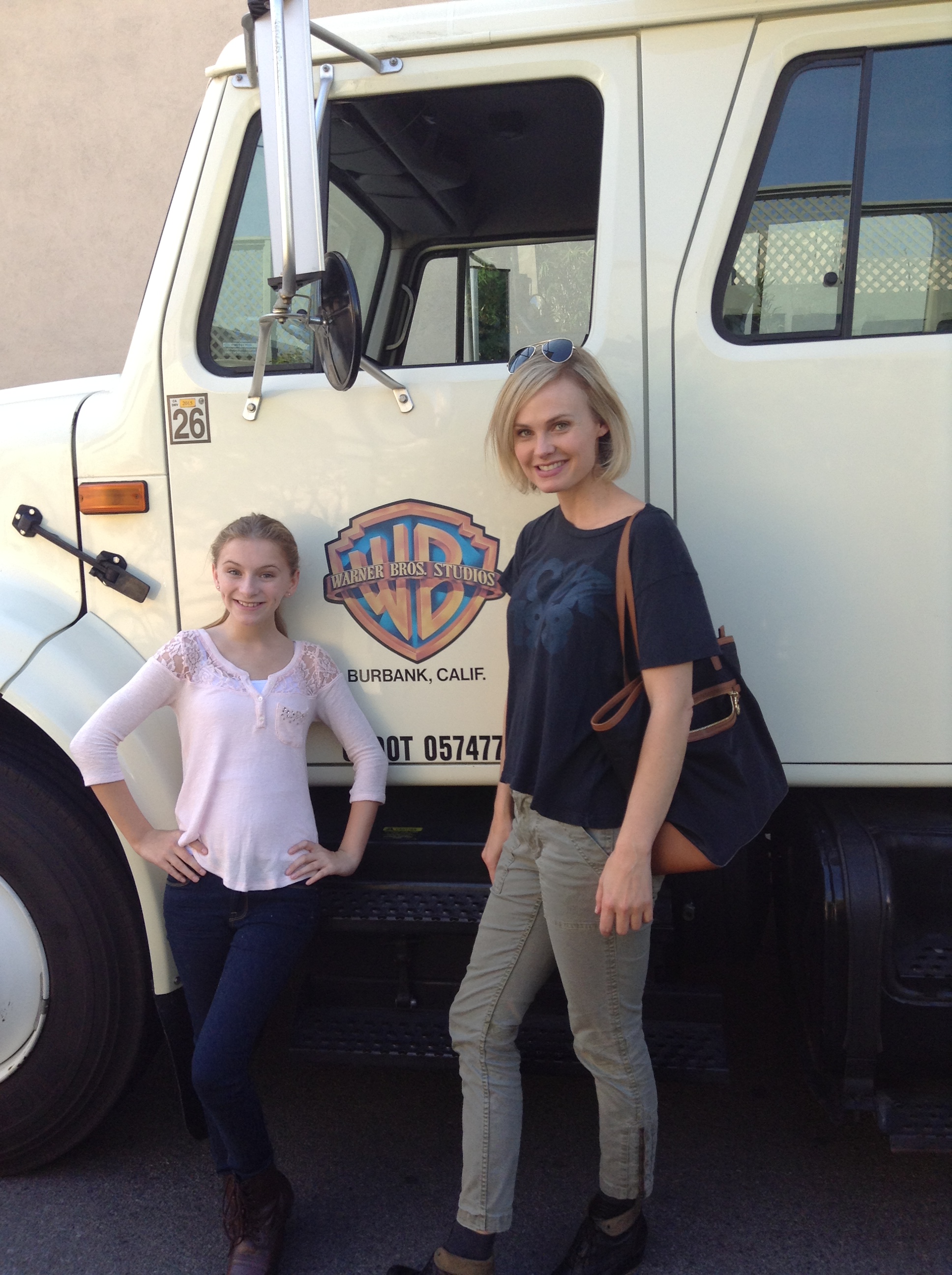 Brooke Liz and Annie Little on the set of Showtime's Shameless