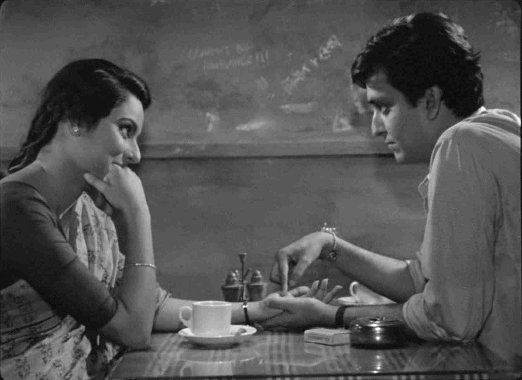 Soumitra Chatterjee and Madhabi Mukherjee in Kapurush (1965)