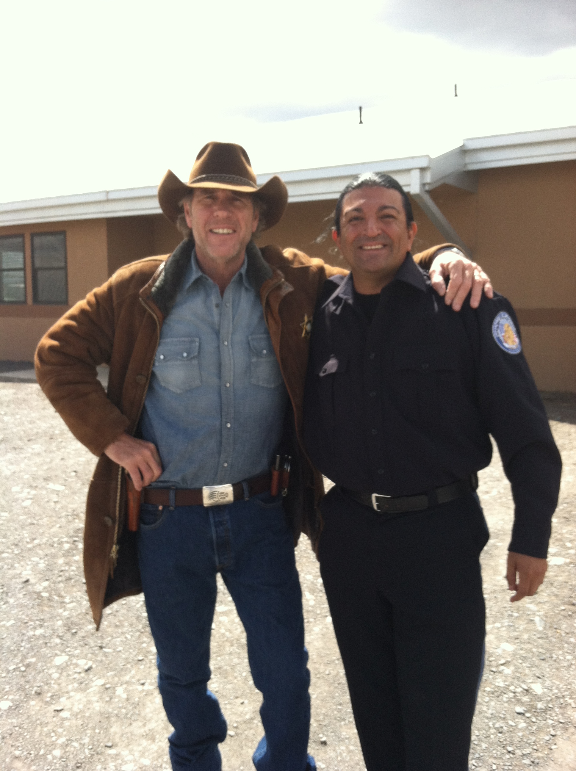 ON SET LM Season 3, Episode 5 with Robert Taylor & Johnny