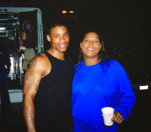 First movie I worked on Beauty Shop with Queen Latifah 03