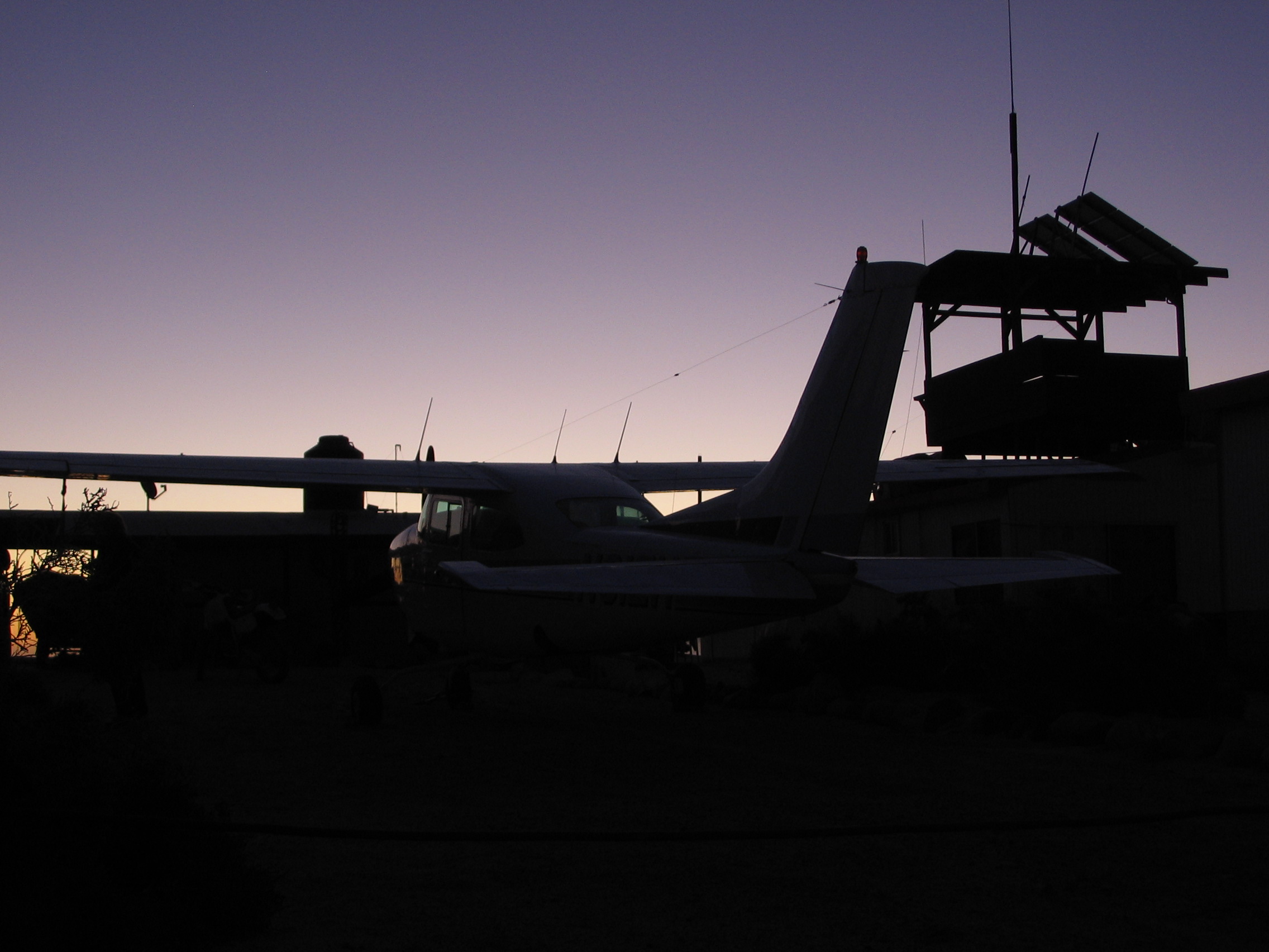 Cessna 210, Gonzaga Bay dawn, Aerial sequences 'Silent Rattler' (1998)