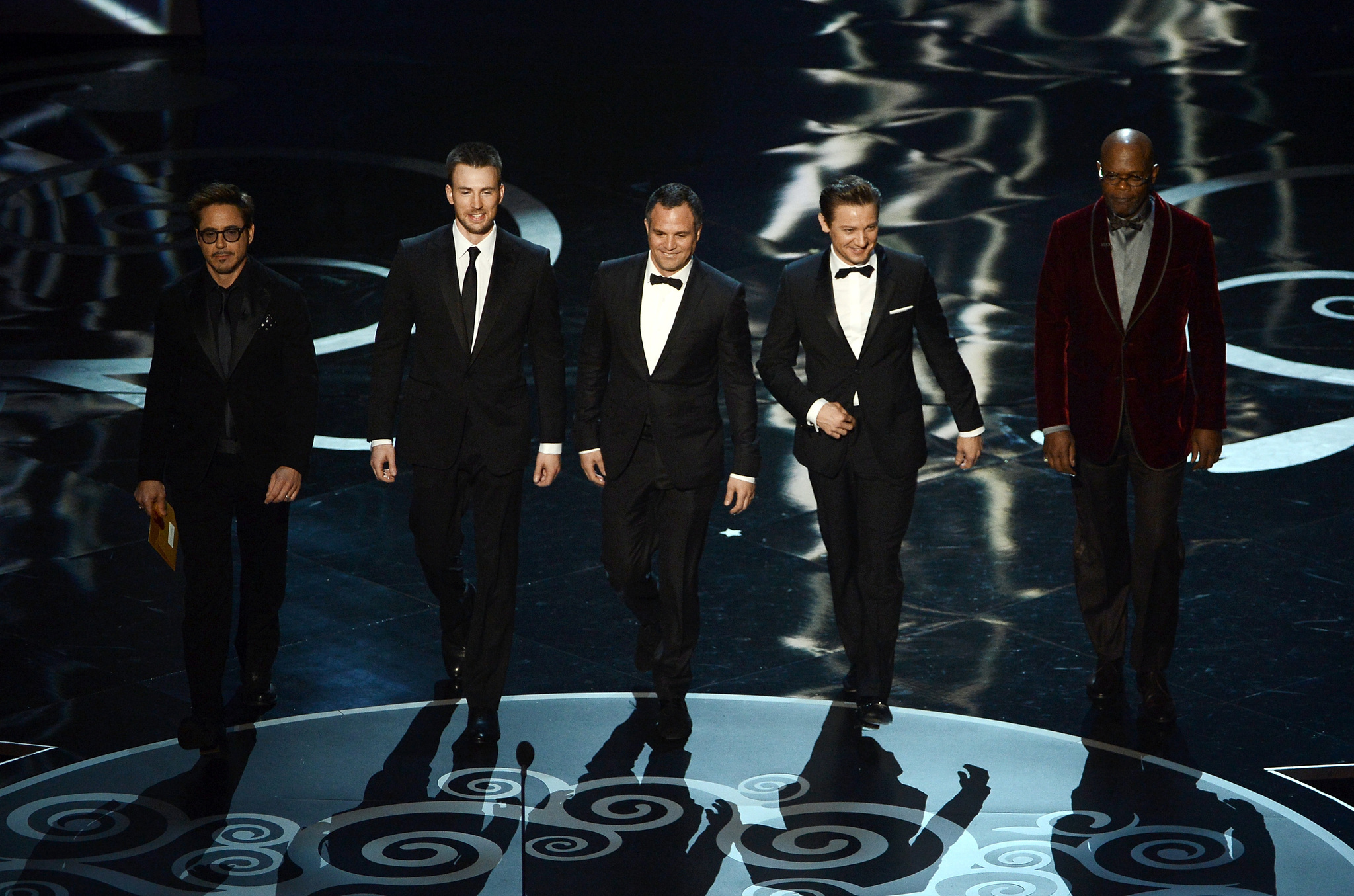 Samuel L. Jackson, Robert Downey Jr., Chris Evans, Jeremy Renner and Mark Ruffalo at event of The Oscars (2013)