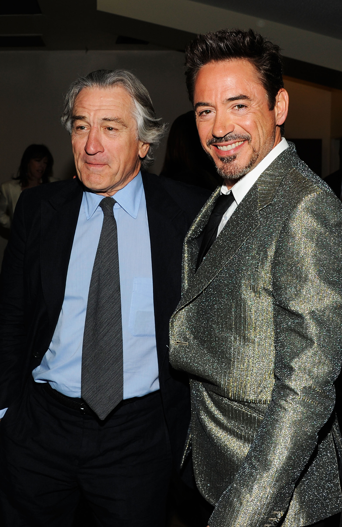 Robert De Niro and Robert Downey Jr. at event of Kersytojai (2012)