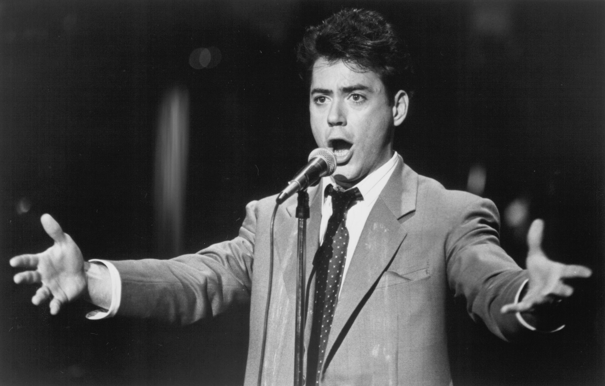 Still of Robert Downey Jr. in Heart and Souls (1993)