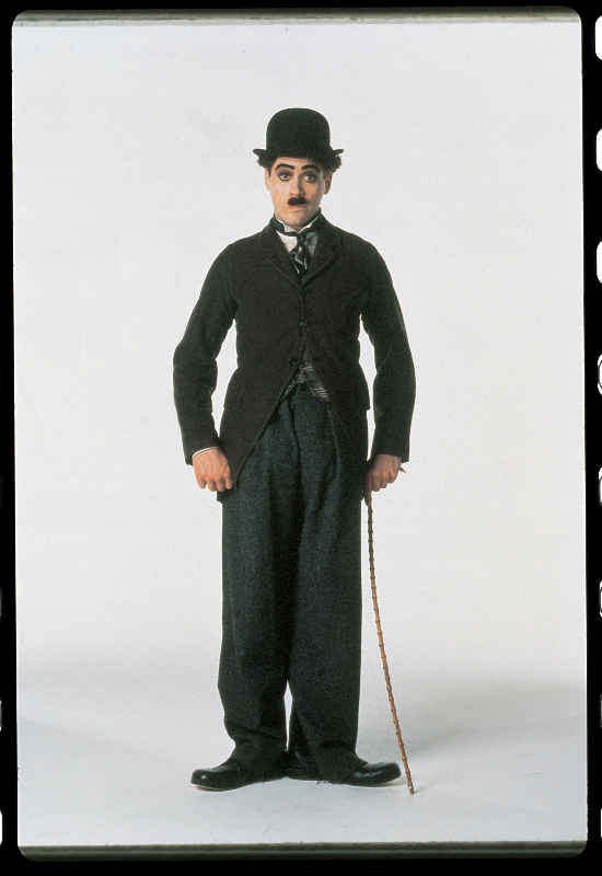 Still of Robert Downey Jr. in Chaplin (1992)