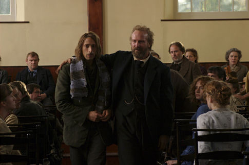 Still of William Hurt and Adrien Brody in The Village (2004)