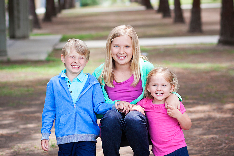 Savannah with her brother Wyatt Hodge and sister Delaney Hodge