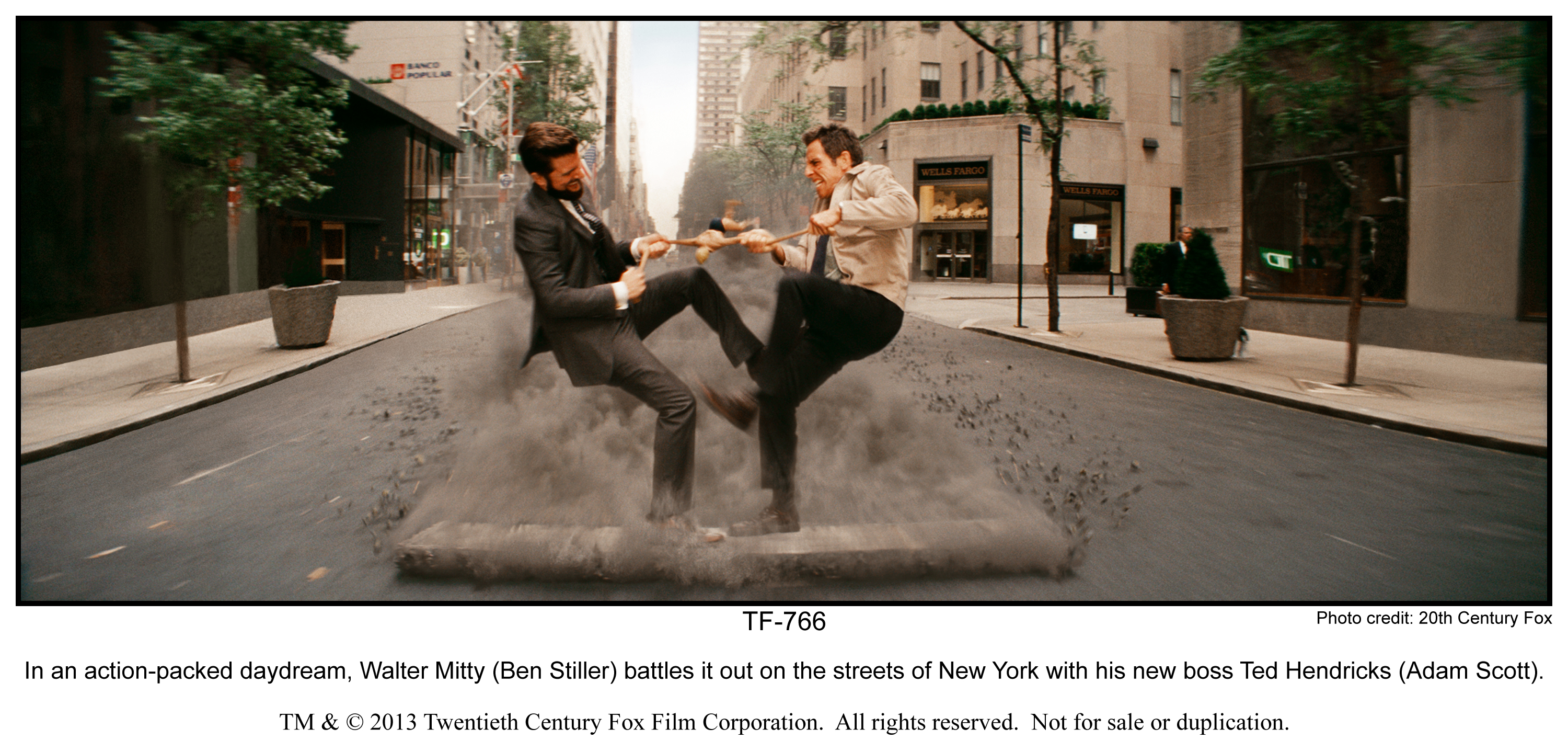 Still of Ben Stiller and Adam Scott in Volterio Micio slaptas gyvenimas (2013)