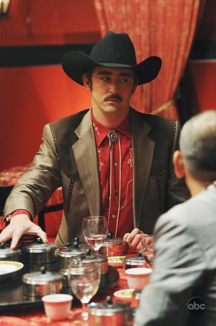 Still of Lee Pace in Pushing Daisies (2007)